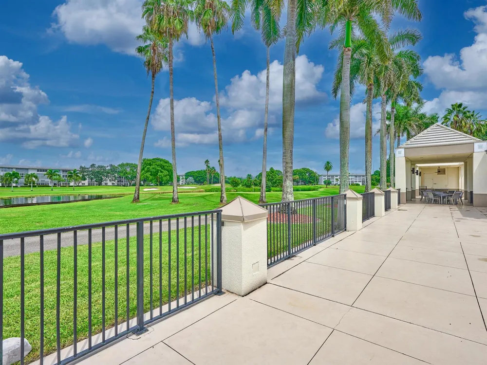 2904 VICTORIA PLACE #H1 Coconut Creek, FL 33066