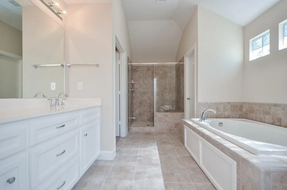 924 E 39th Street Houston, TX 77022