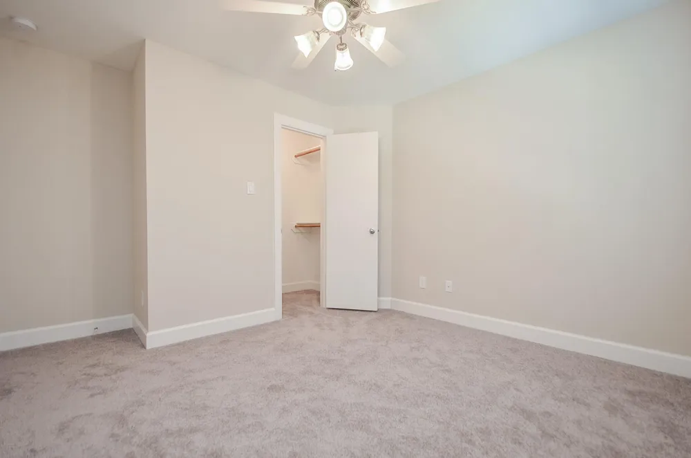 924 E 39th Street Houston, TX 77022