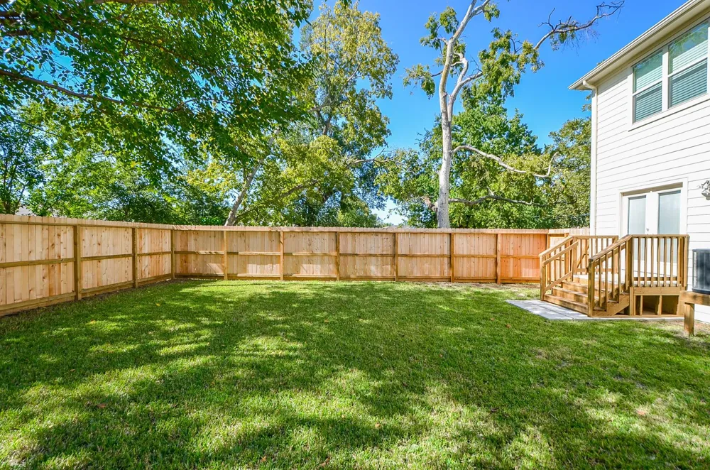924 E 39th Street Houston, TX 77022
