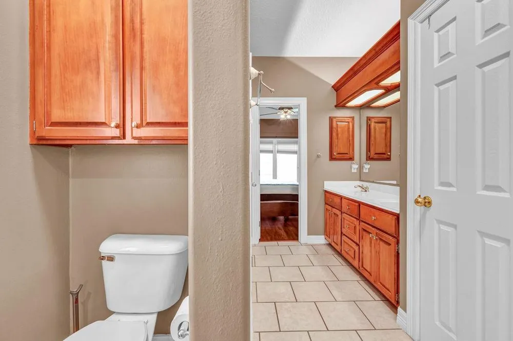 61 Parsley Court Lake Jackson, TX 77566