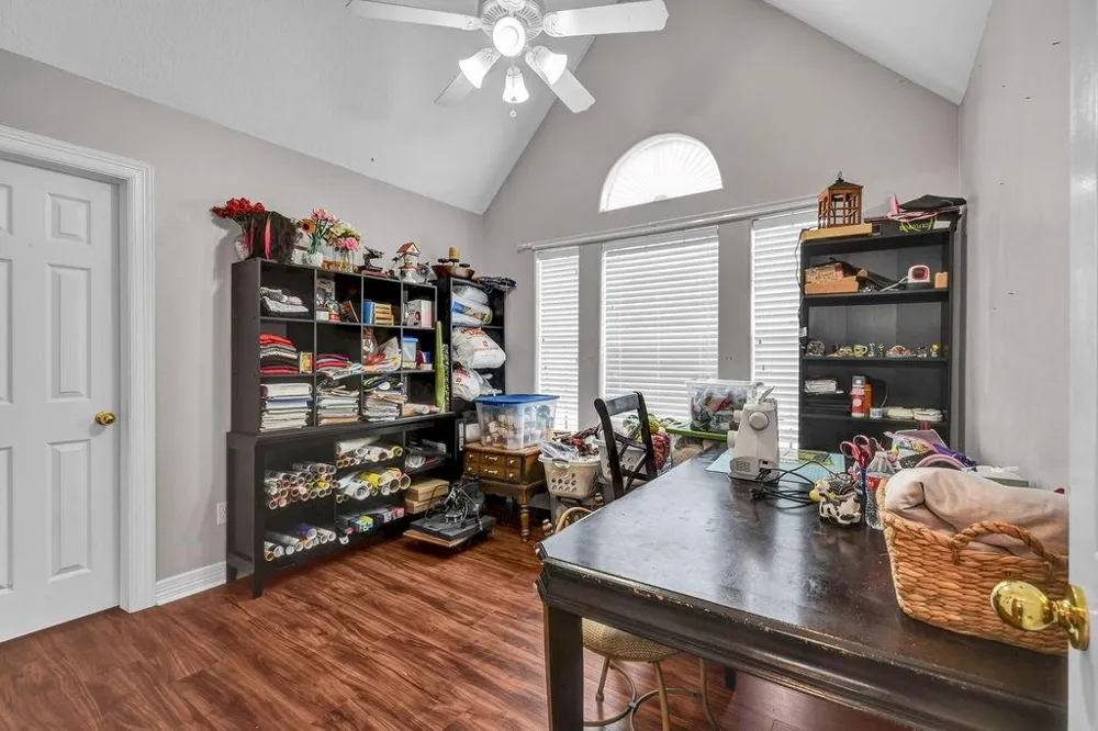 61 Parsley Court Lake Jackson, TX 77566