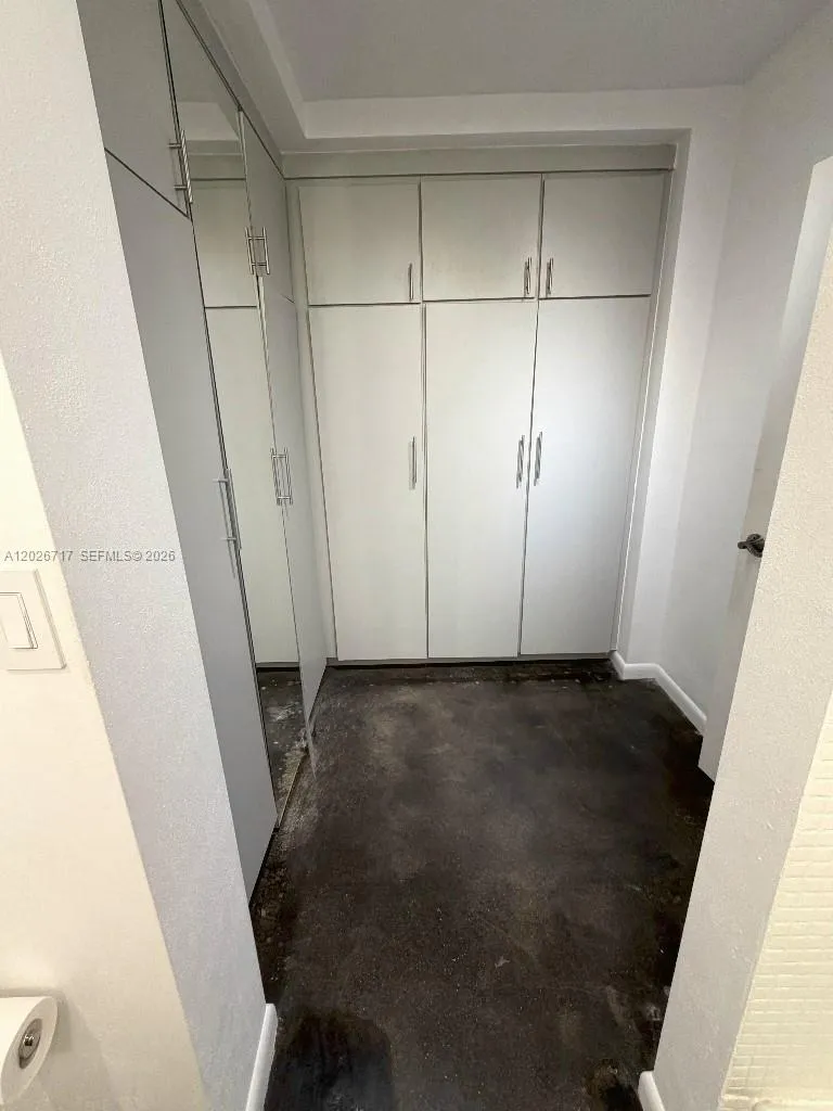 800 West Ave #342 Miami Beach, FL 33139