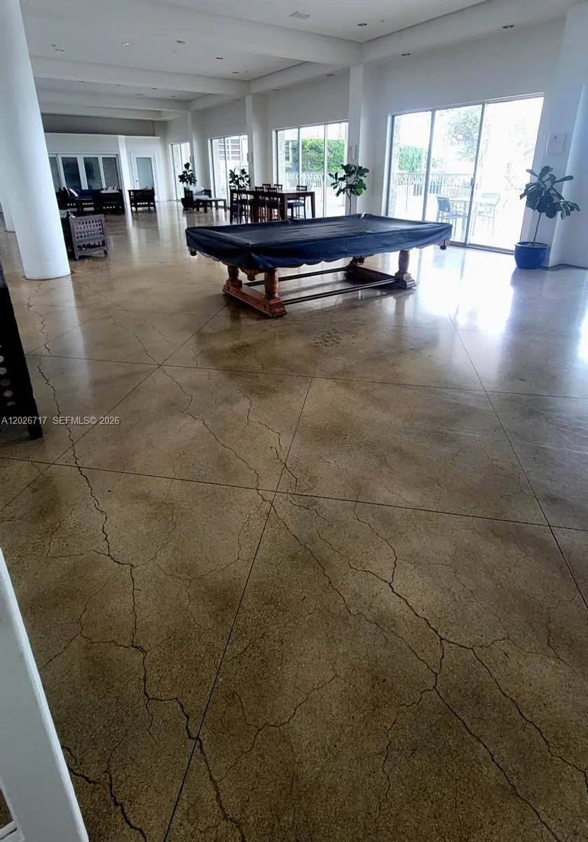 800 West Ave #342 Miami Beach, FL 33139