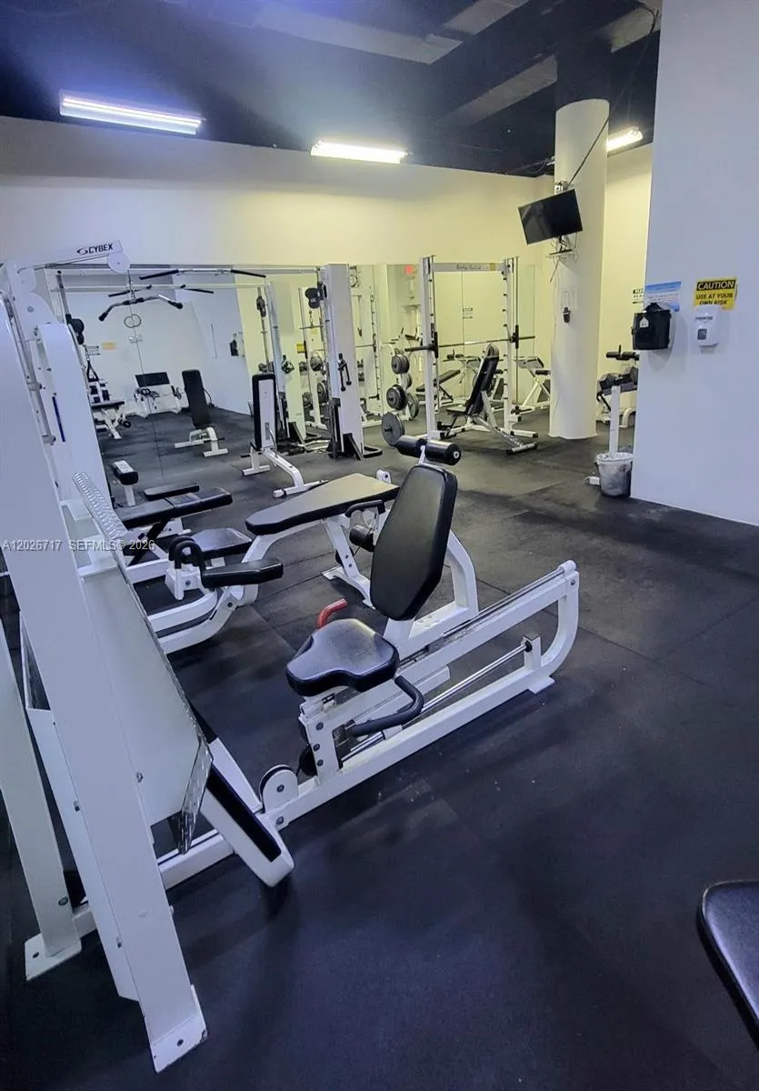 800 West Ave #342 Miami Beach, FL 33139