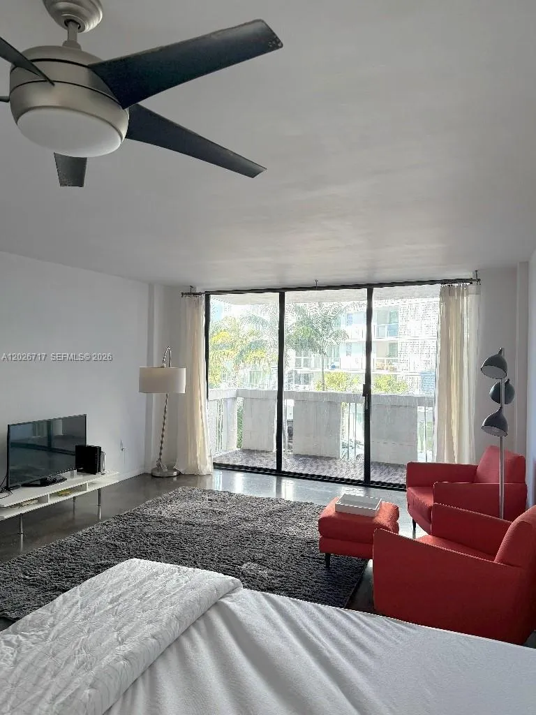 800 West Ave #342 Miami Beach, FL 33139