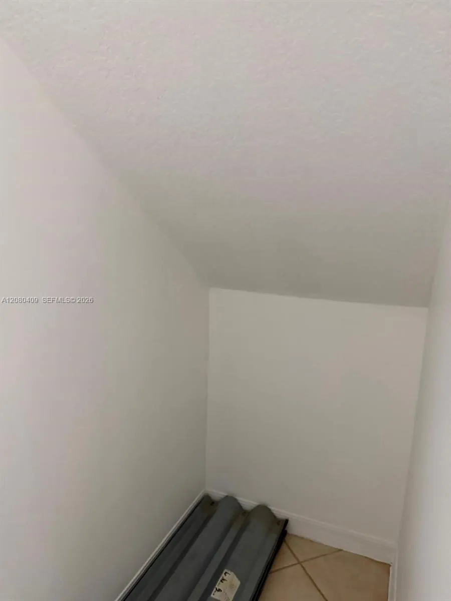 2900 SE 12th Rd #101-28 Homestead, FL 33035