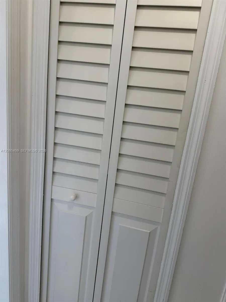 2900 SE 12th Rd #101-28 Homestead, FL 33035