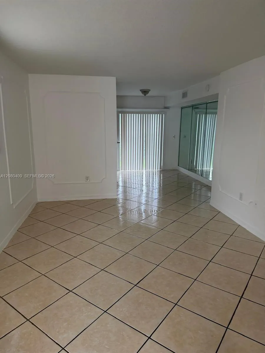2900 SE 12th Rd #101-28 Homestead, FL 33035