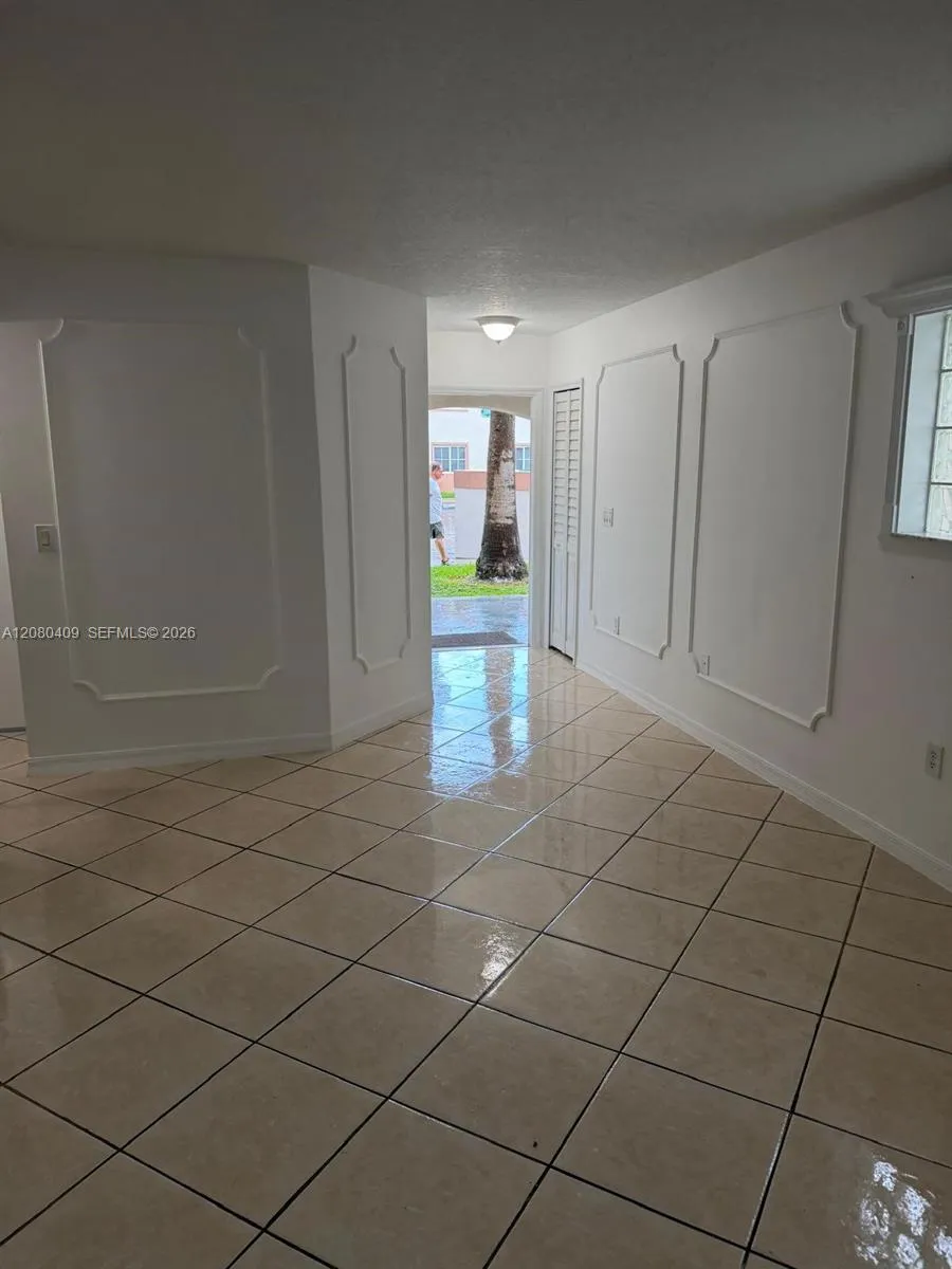 2900 SE 12th Rd #101-28 Homestead, FL 33035