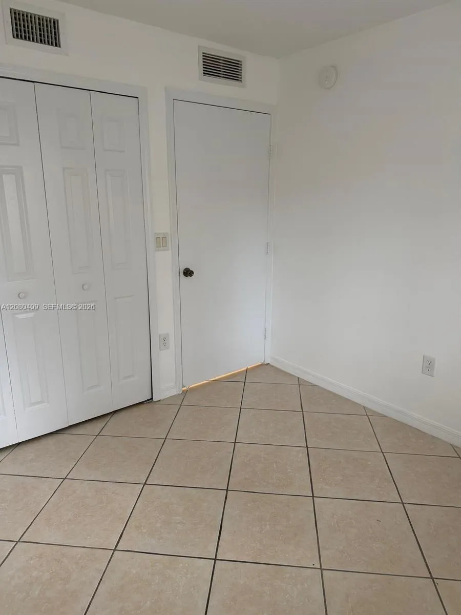 2900 SE 12th Rd #101-28 Homestead, FL 33035