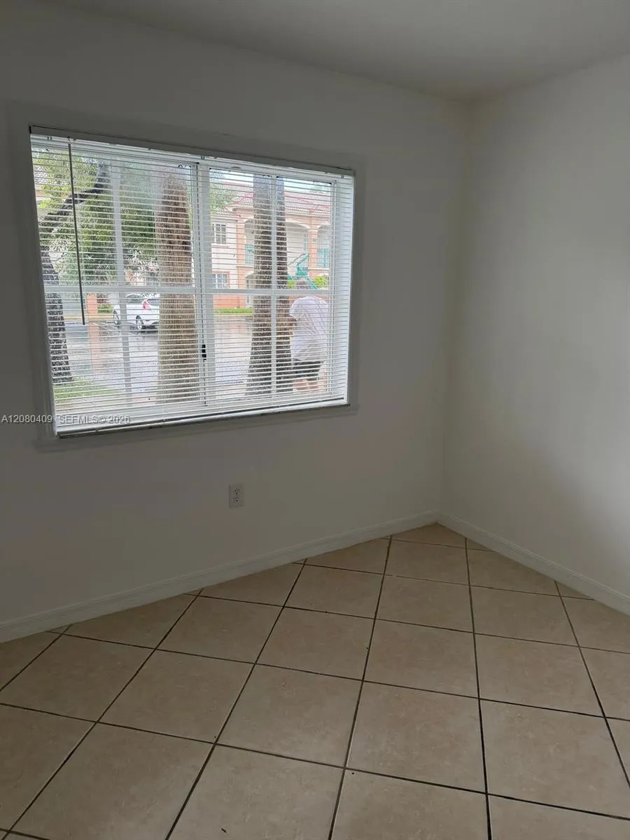 2900 SE 12th Rd #101-28 Homestead, FL 33035