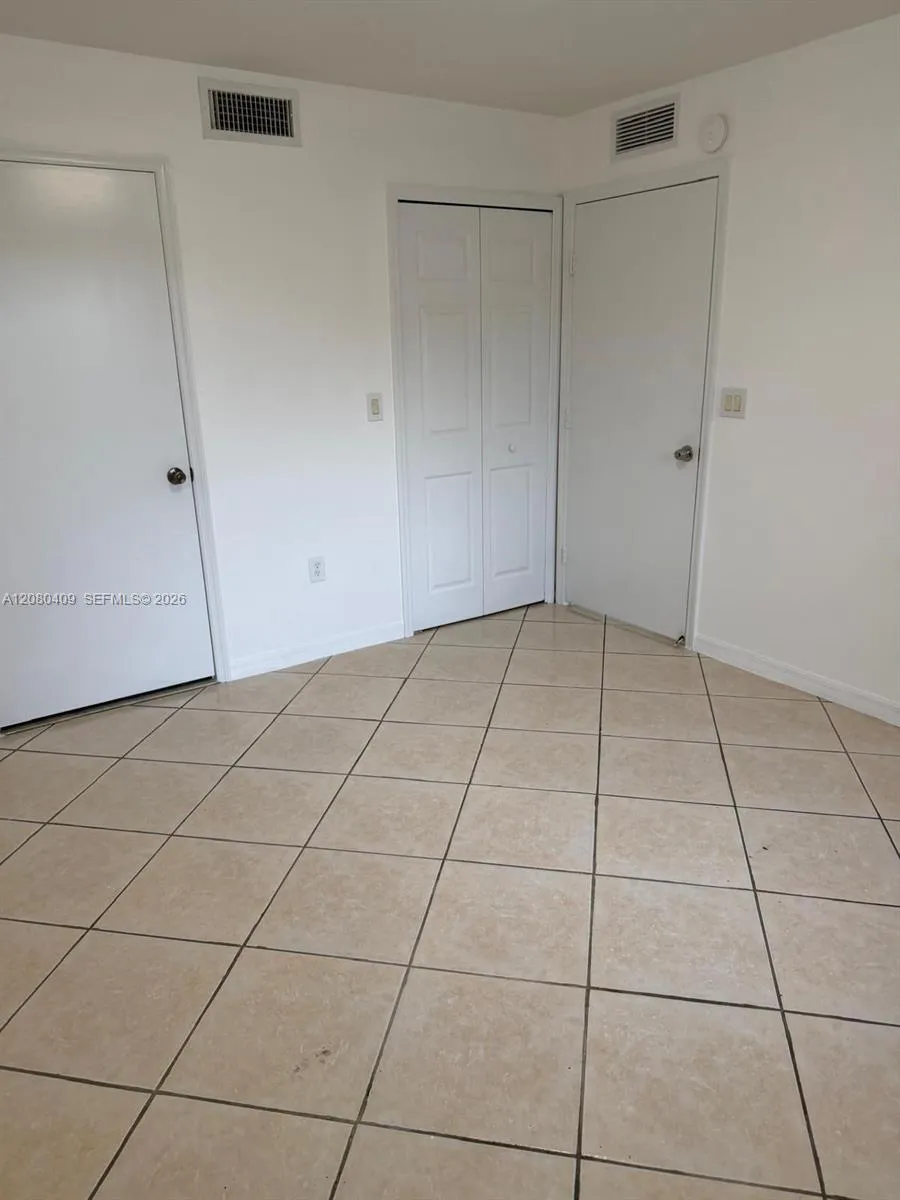 2900 SE 12th Rd #101-28 Homestead, FL 33035