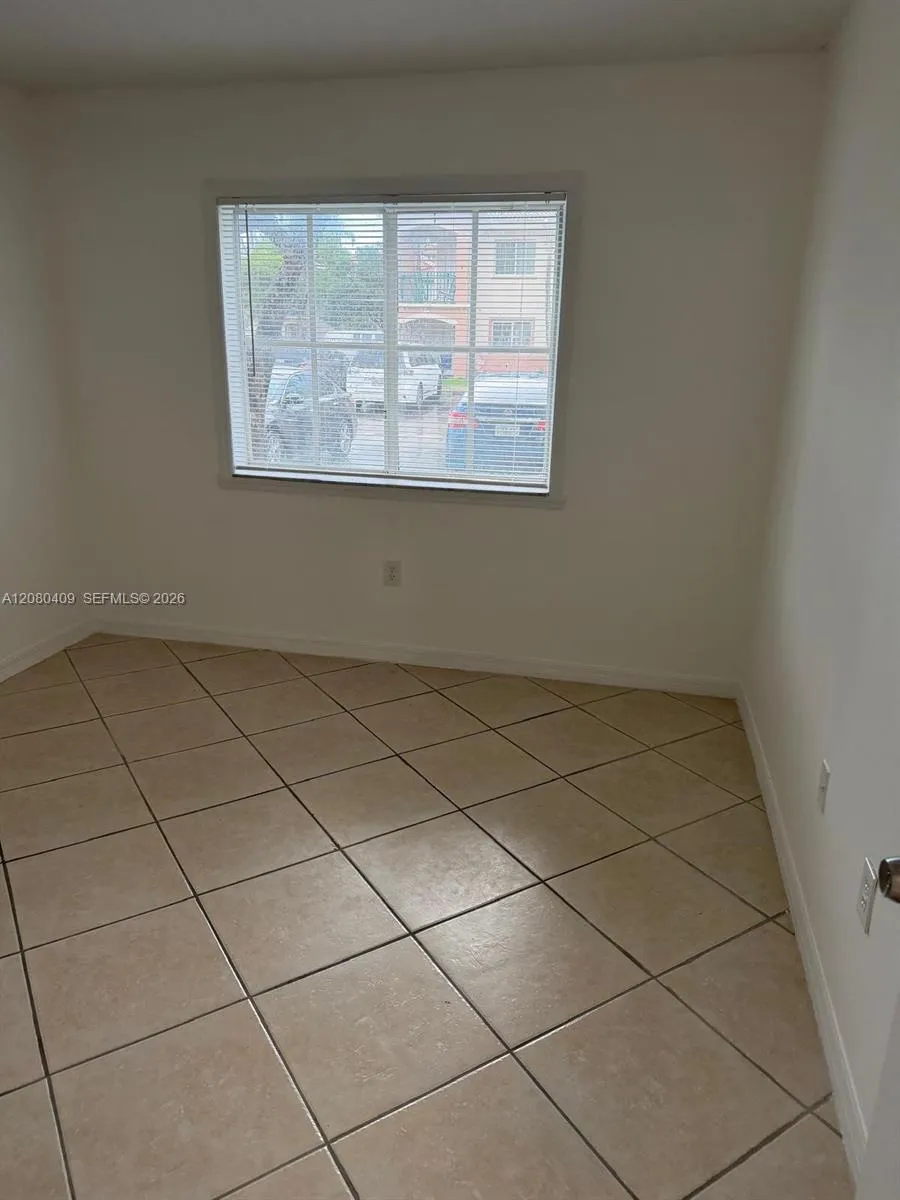 2900 SE 12th Rd #101-28 Homestead, FL 33035
