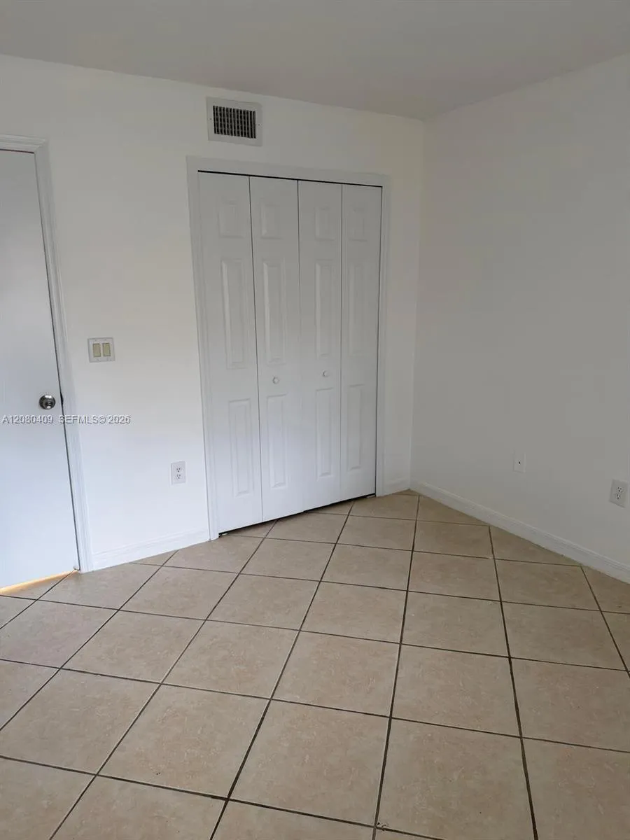 2900 SE 12th Rd #101-28 Homestead, FL 33035