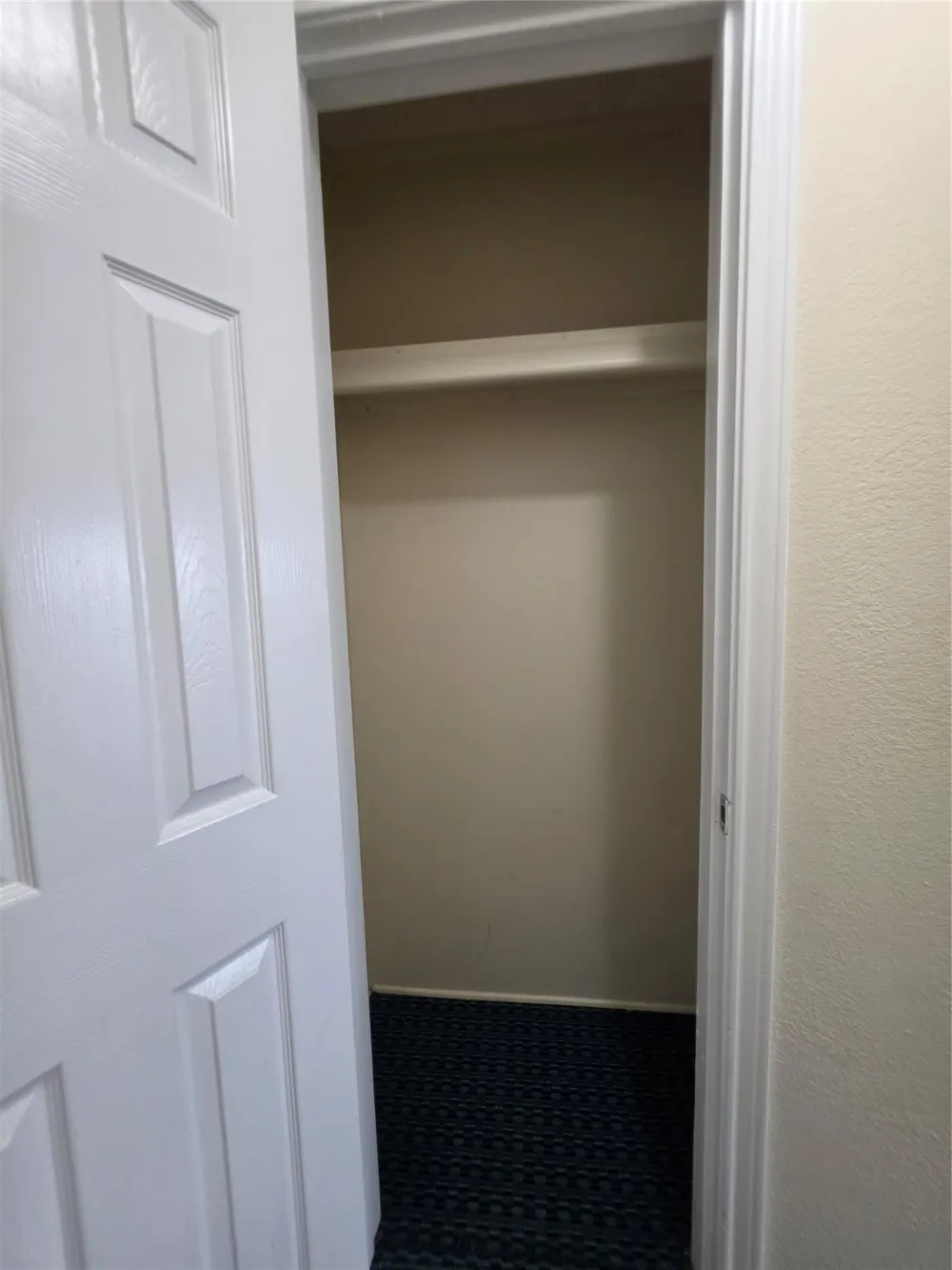 6102 Seawall Boulevard #306 Galveston, TX 77551