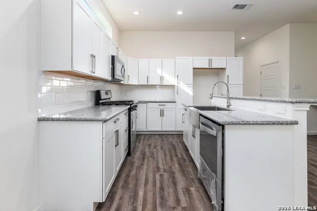1618 Dakota Unit 102 San Antonio, TX 78203