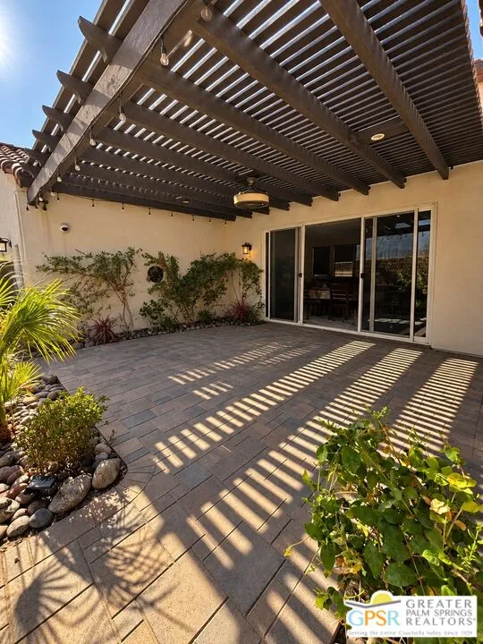 39935 Alba Way Palm Desert, CA 92211