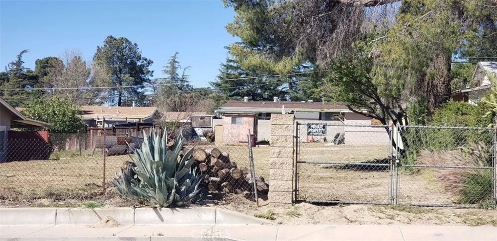 Woodland Avenue Banning, CA 92220