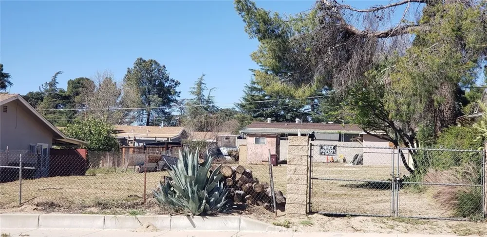Woodland Avenue Banning, CA 92220