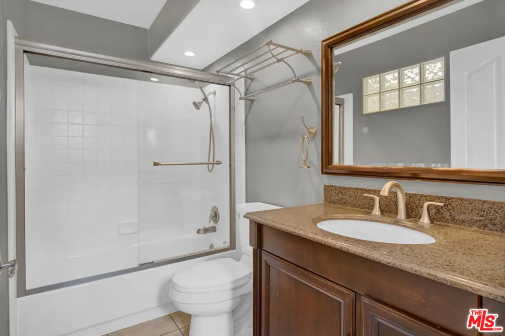 8 Sagunto Aliso Viejo, CA 92656