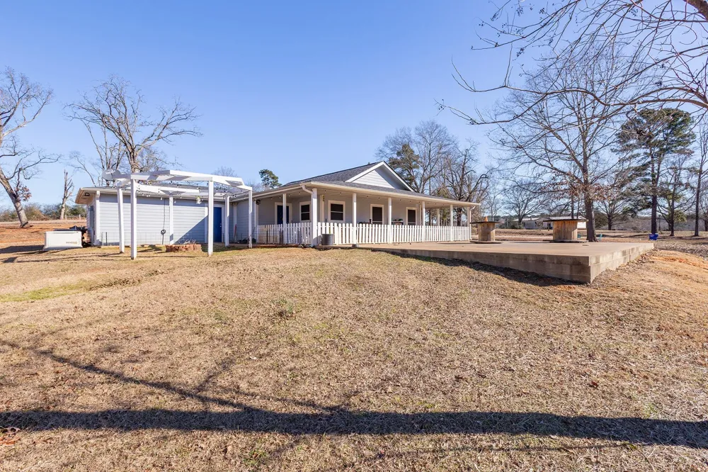 2731 Fm 225 Douglass, TX 75943