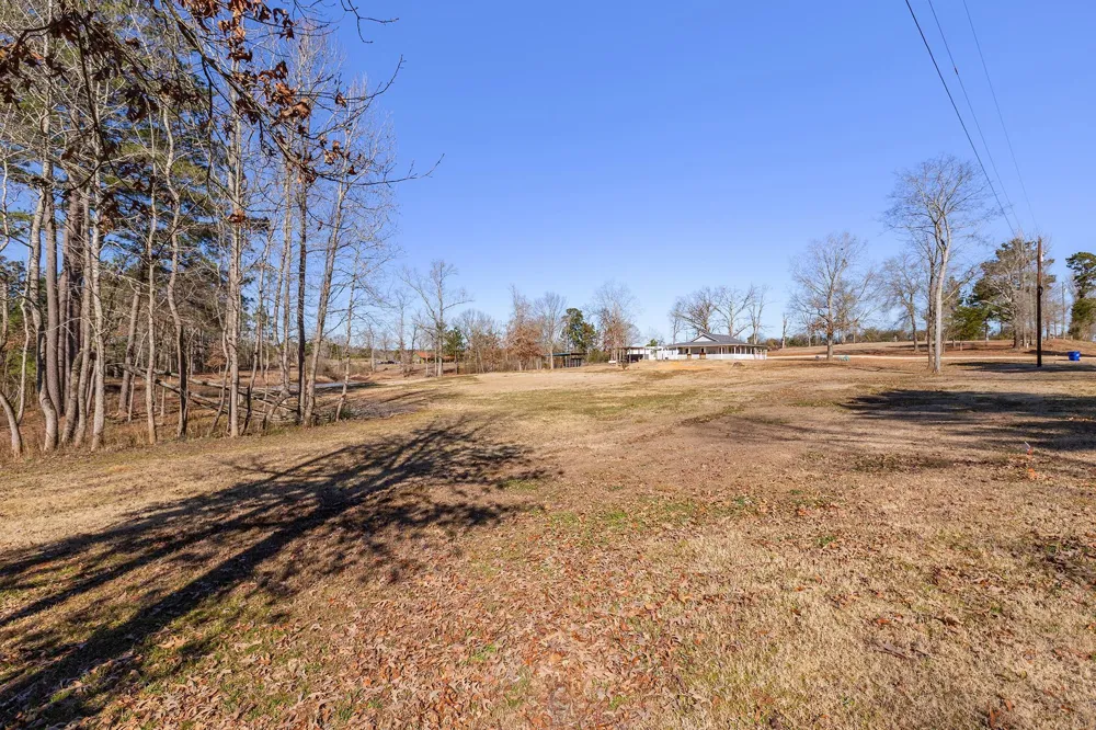 2731 Fm 225 Douglass, TX 75943