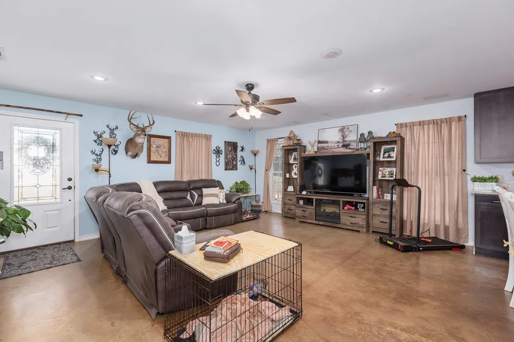 2731 Fm 225 Douglass, TX 75943