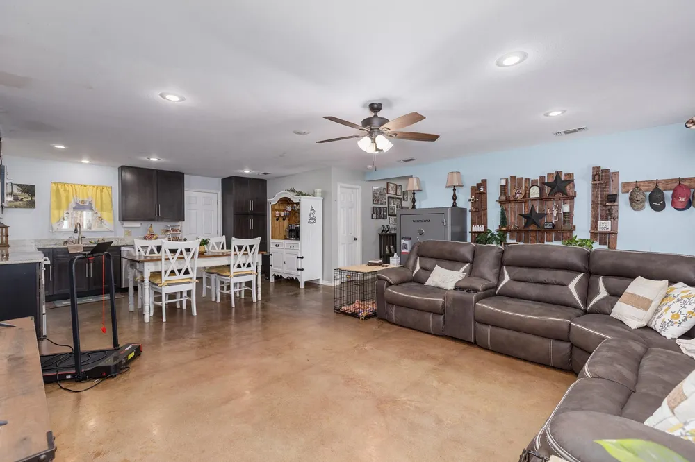 2731 Fm 225 Douglass, TX 75943