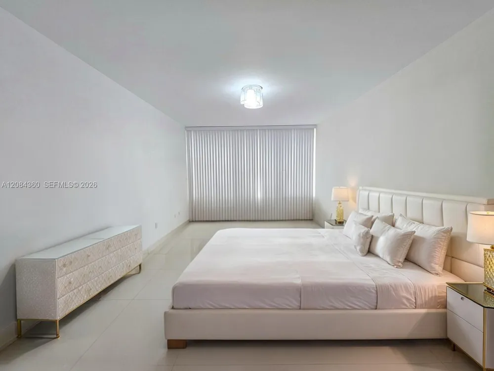 18051 Biscayne Blvd #1204 Aventura, FL 33160