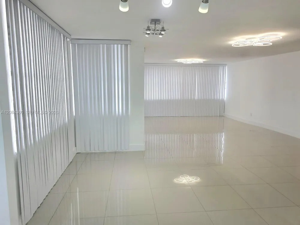 18051 Biscayne Blvd #1204 Aventura, FL 33160