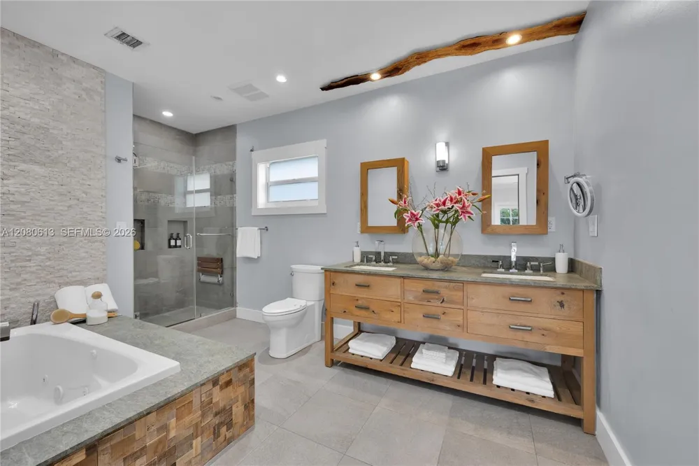 5971 SW 88th St South Miami, FL 33156