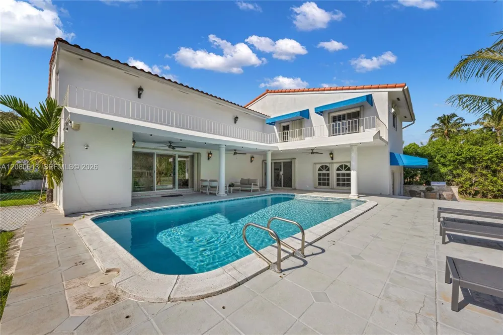 5971 SW 88th St South Miami, FL 33156