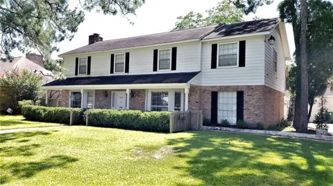 6110 Tam O Shanter Lane