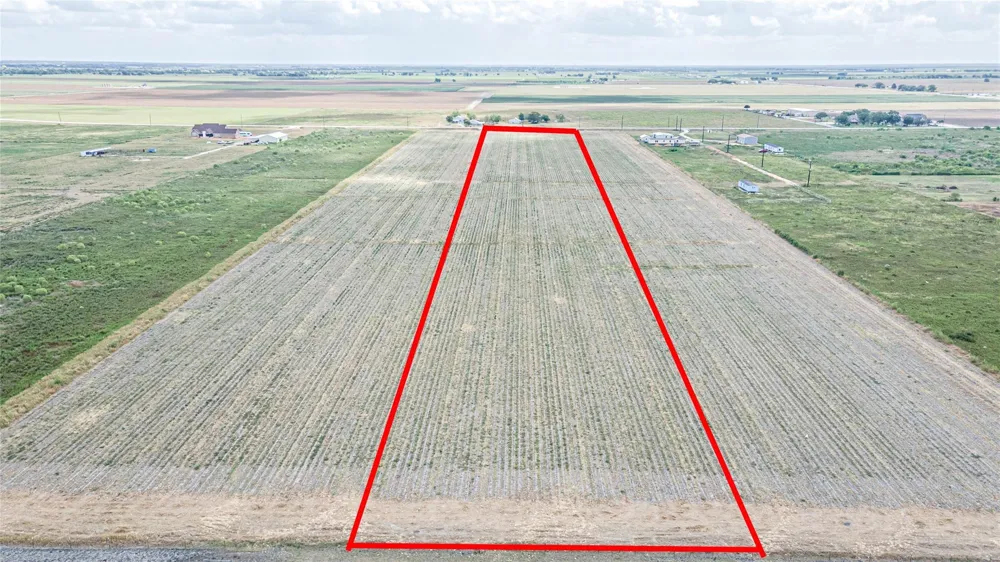 4327 Polak Road Wallis, TX 77485