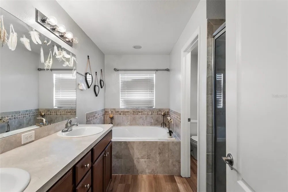 171 LAKE MARIANA PLACE Auburndale, FL 33823