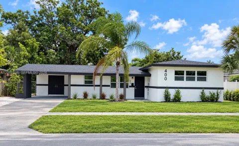 400 SW 31st Ave