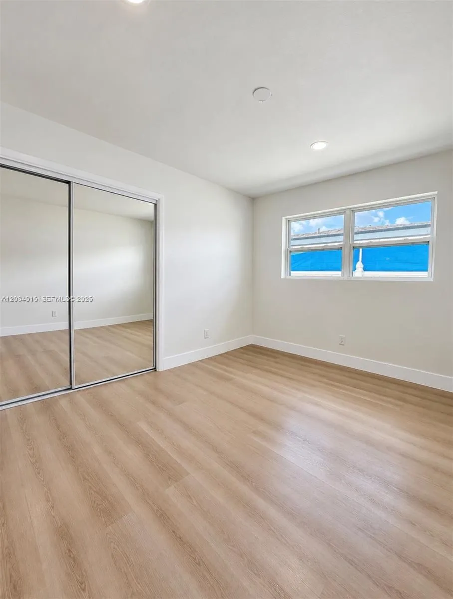 400 SW 31st Ave Fort Lauderdale, FL 33312