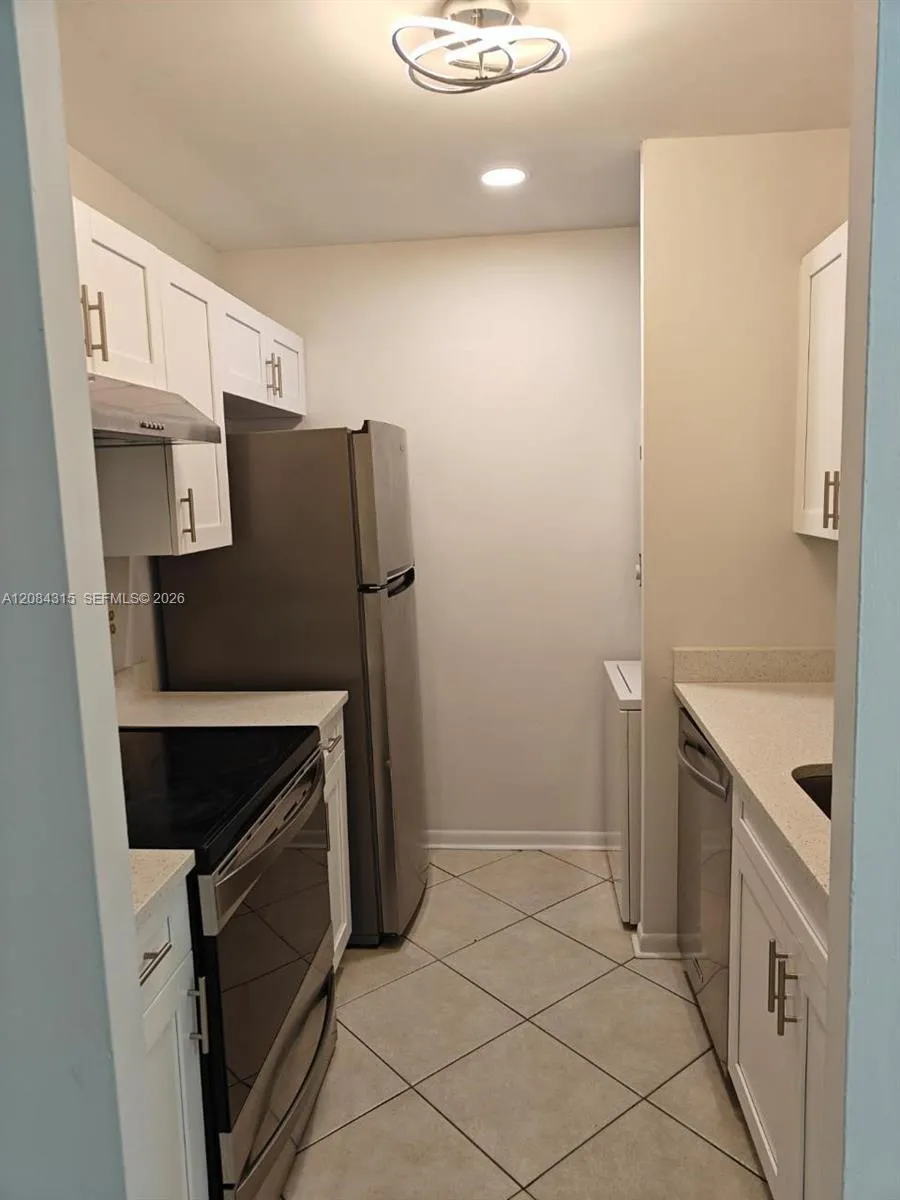 10228 Twin Lakes Dr #16-E Coral Springs, FL 33071