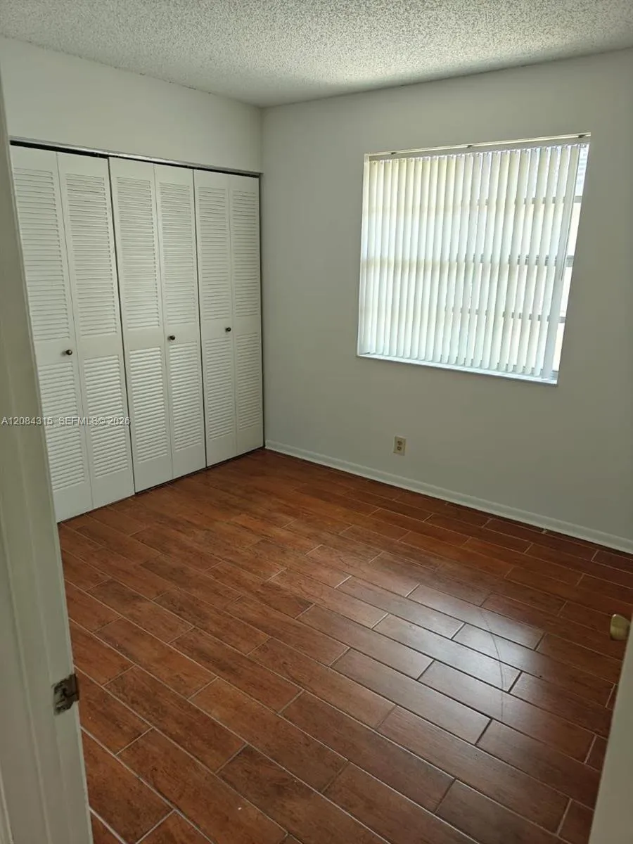 10228 Twin Lakes Dr #16-E Coral Springs, FL 33071
