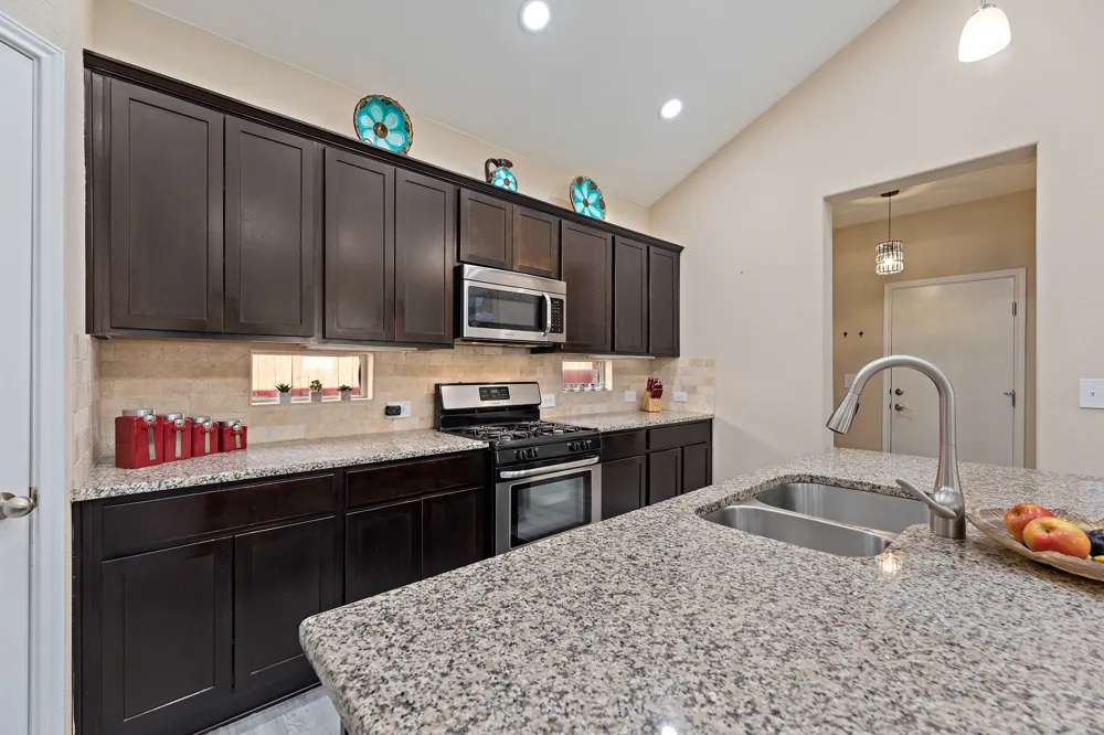 16521 Pallazo Drive Pflugerville, TX 78660