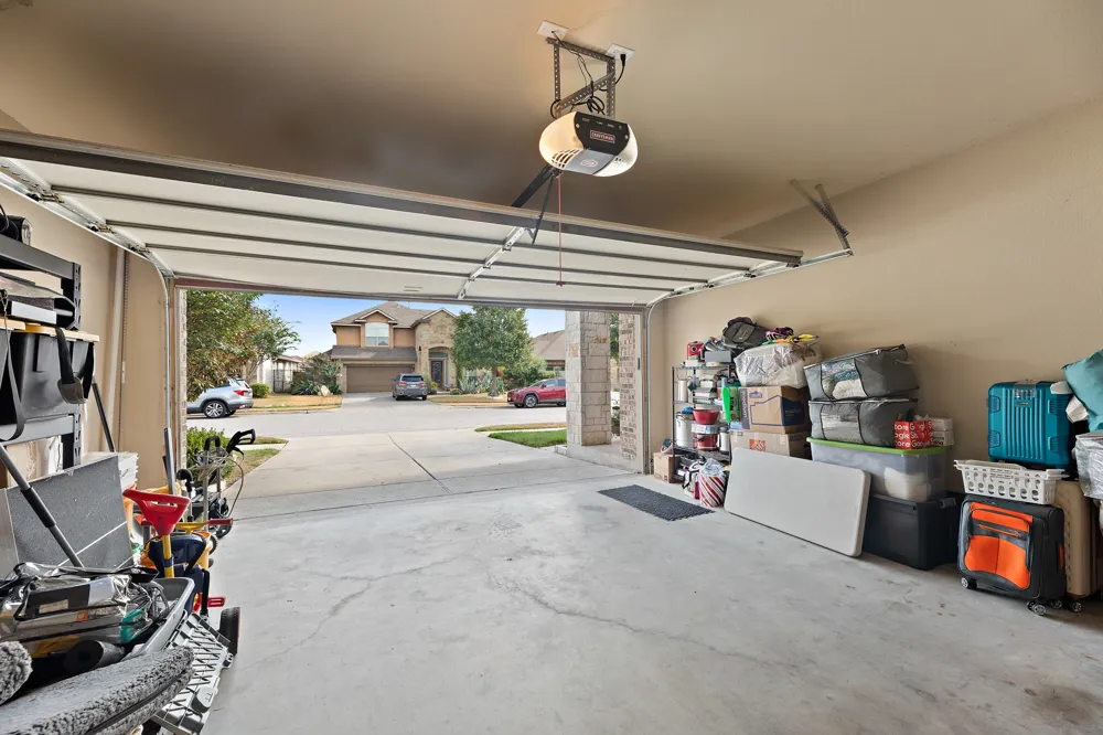 16521 Pallazo Drive Pflugerville, TX 78660