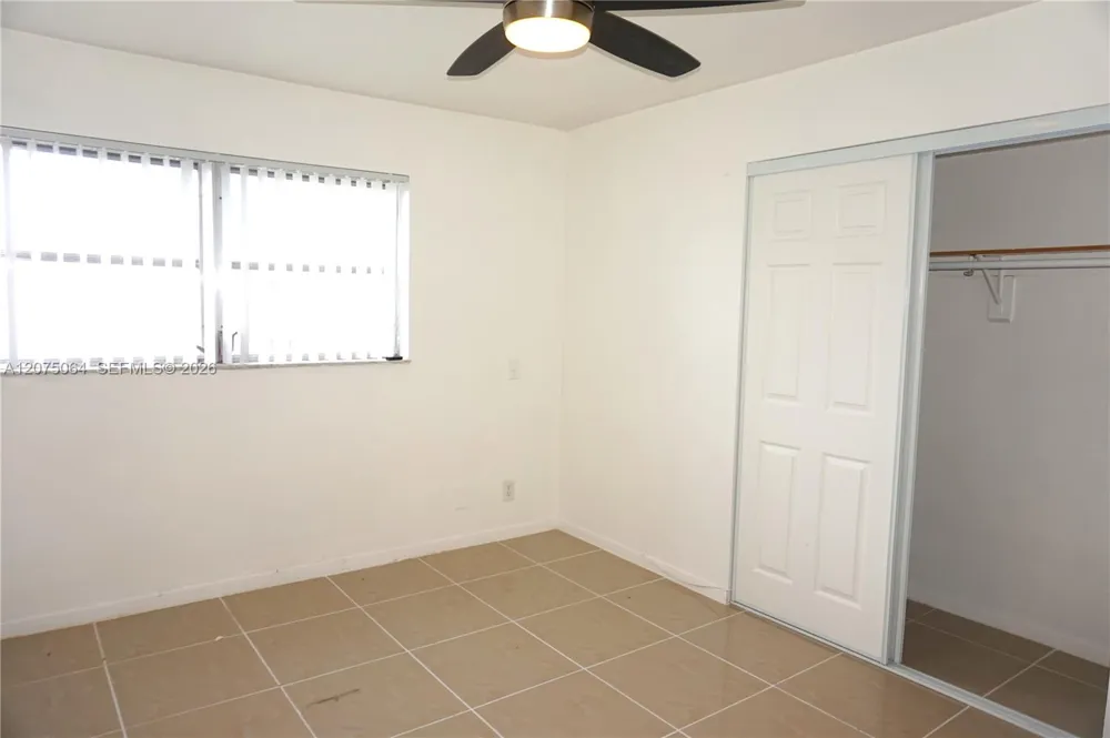 4044 NW 19th St #404 Lauderhill, FL 33313