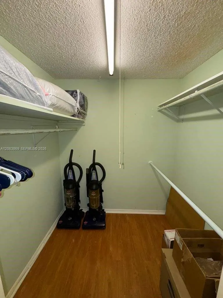 7680 NW 1st St #107 Margate, FL 33063