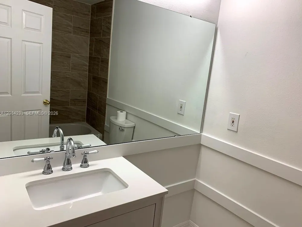 5570 NW Cruzan Ave Port St. Lucie, FL 34986