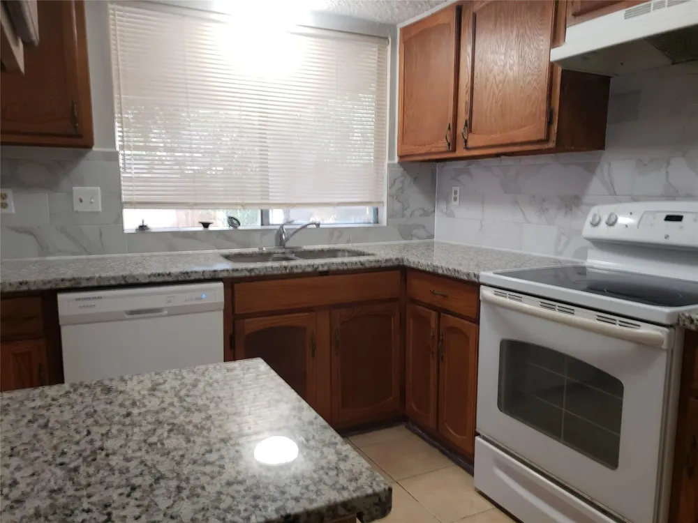 16315 Quail Place Drive Houston, TX 77489