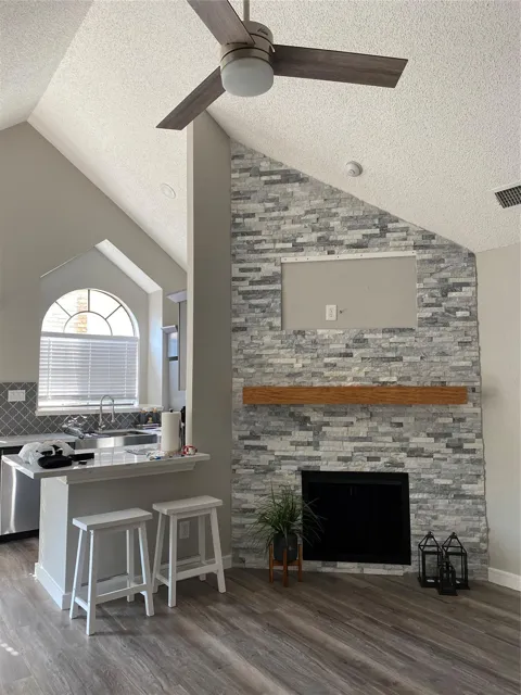 2300 Old Spanish Trail #2020