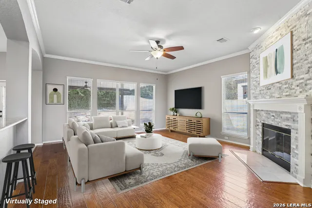 19519 Azure Oak San Antonio, TX 78258
