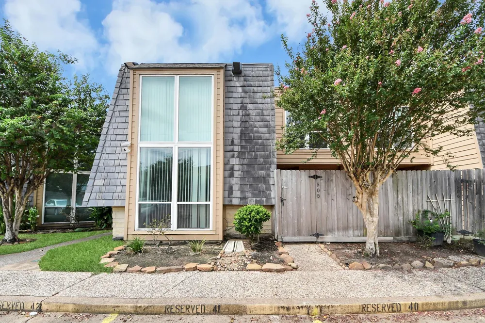 16120 Stuebner Airline Road #505 Spring, TX 77379