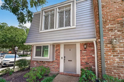 437 Bendwood Drive